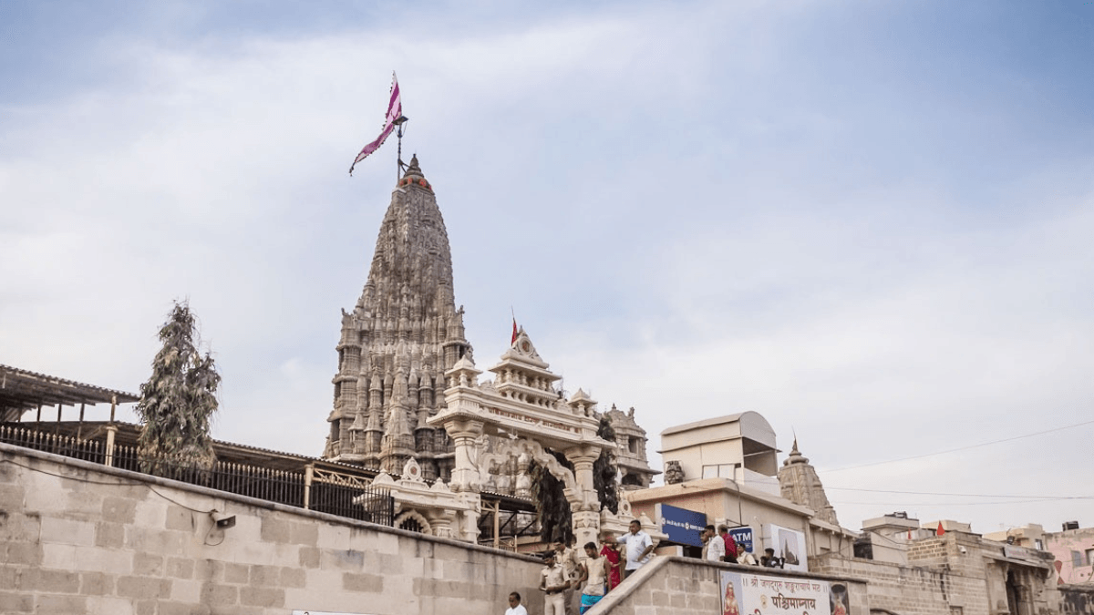 Shree Dwarikadhish Temple, Mathura