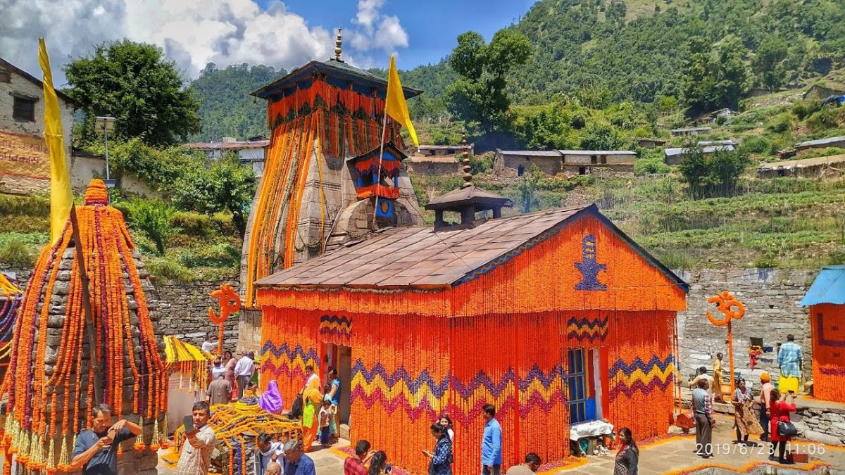 Triyuginarayan Temple